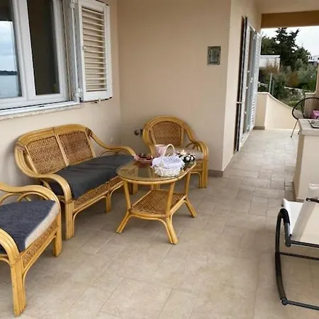 Bezposrednio Przy Morzu * סביד