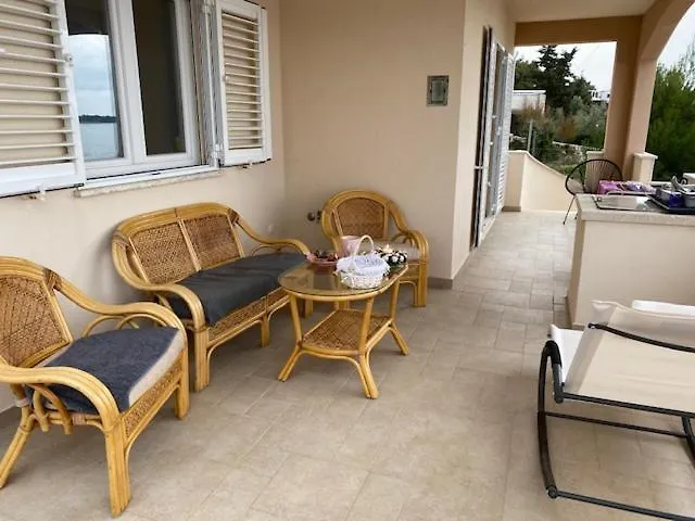 Bezposrednio Przy Morzu * סביד