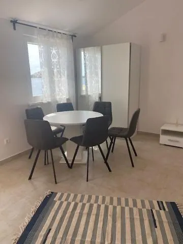 Bezposrednio Przy Morzu סביד