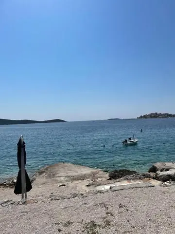 Bezposrednio Przy Morzu